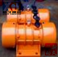 振動(dòng)電機(jī) 振動(dòng)電機(jī)