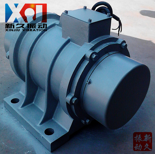 振動(dòng)電機(jī) 振動(dòng)電機(jī)