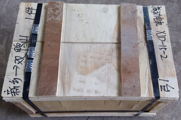 振動(dòng)電機(jī) 振動(dòng)電機(jī)